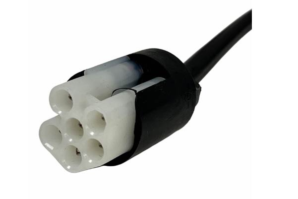  MR-HTX8MCLC / ACCESSORY INPUT CABLE FOR HTX 8 M–CL–W/C