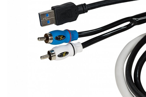  SMRAUXUSB3 / 3.5mm Audio Input to Male RCA & USB 3.0